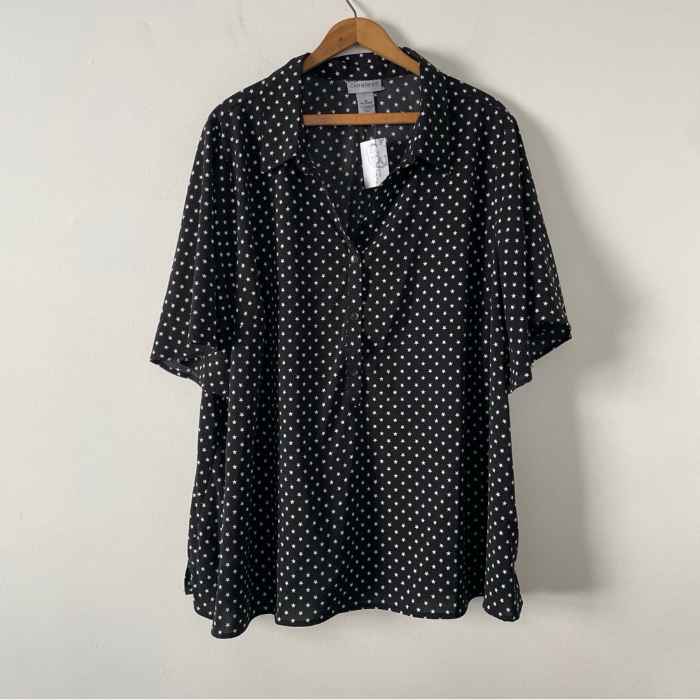NWT New Catherines Black and White Star Print Short Sleeve Blouse Top Size 2X
